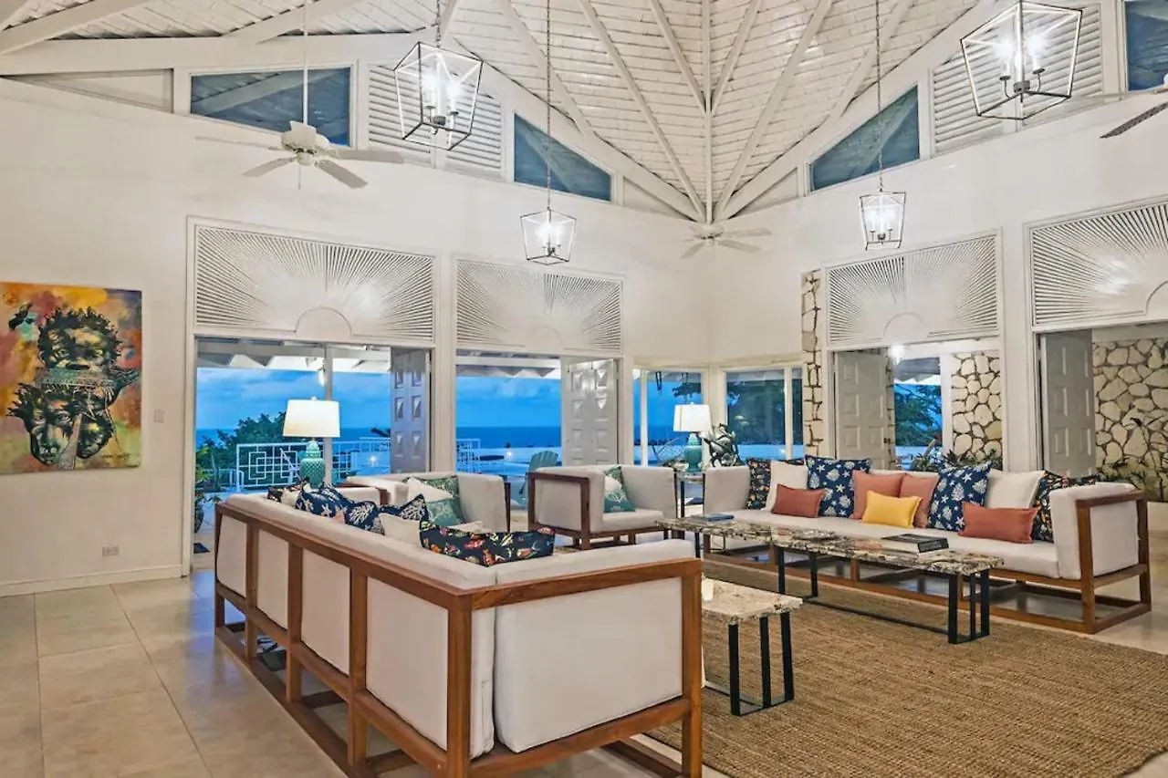 Magnificent 5-Bedroom Estate Villa, Sleeps 12 Montego Bay 0*,